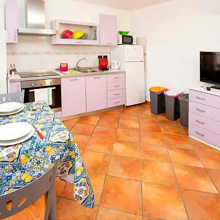 Le Tartarughe Aparthotel 4*