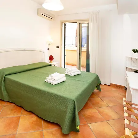 Le Tartarughe Aparthotel Letojanni