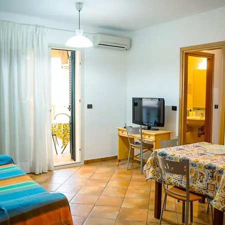 Le Tartarughe 4* Letojanni