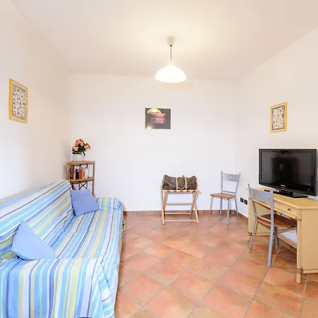 Le Tartarughe מלון דירות לטויאני