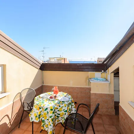 Le Tartarughe מלון דירות לטויאני