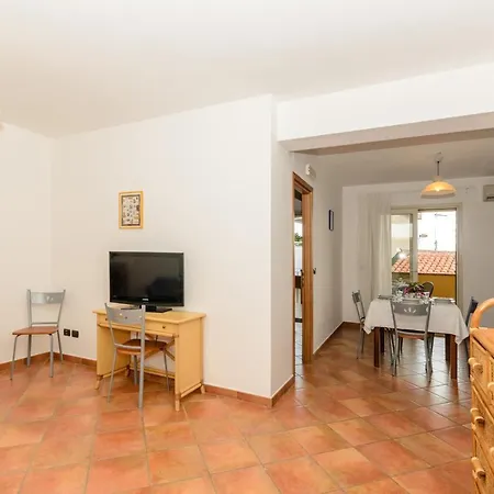 Le Tartarughe Aparthotel 4*