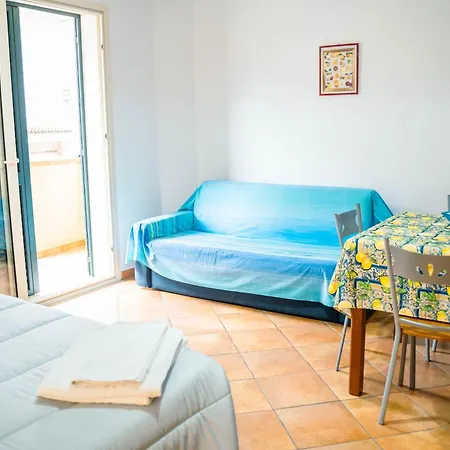 Le Tartarughe Aparthotel 3*